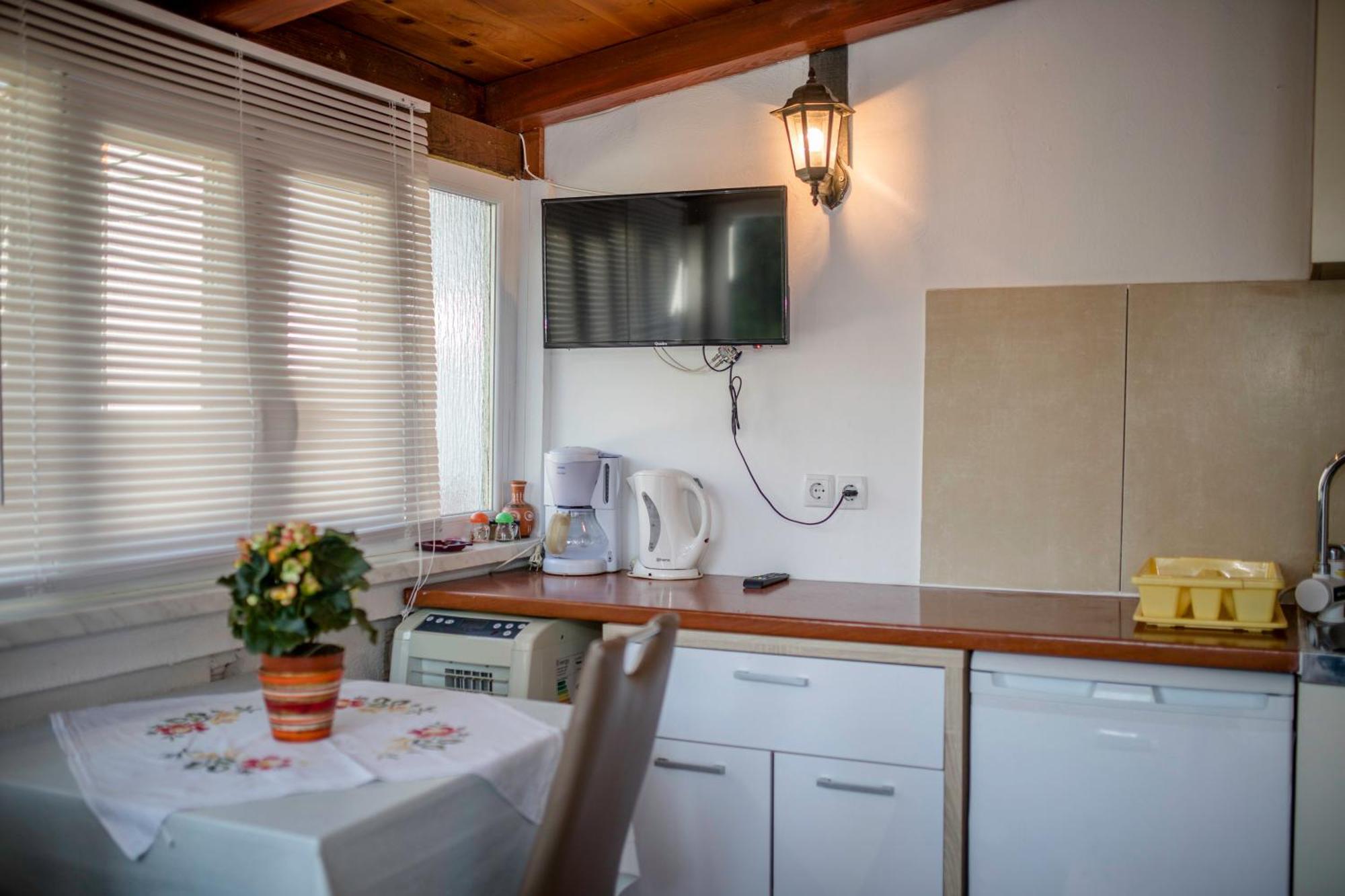 Kazo Appartement Rab Town Buitenkant foto